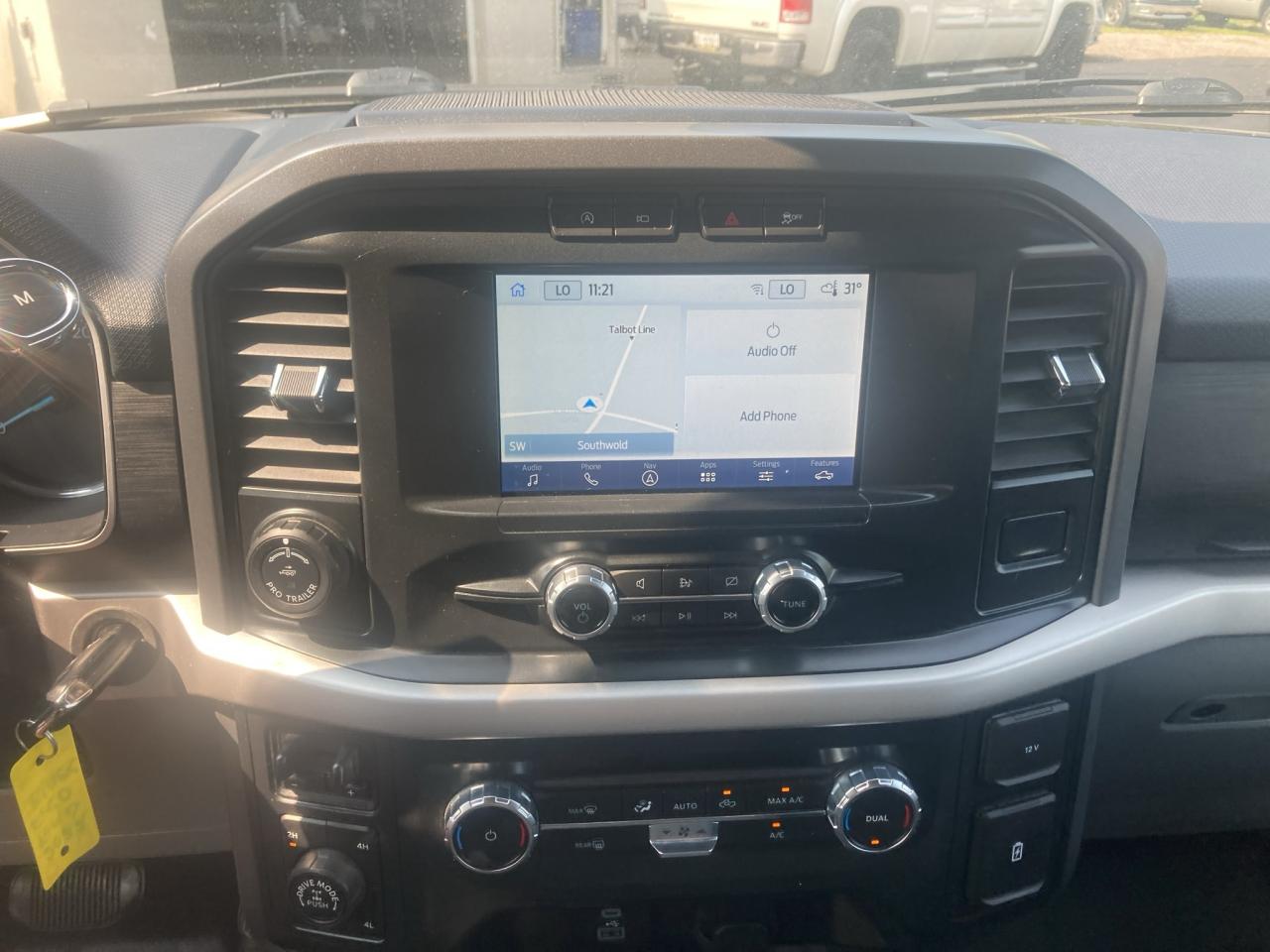 2022 Ford F-150 XLT-FULL CREW-TOW PACKAGE-CLEAN CARFAX Photo