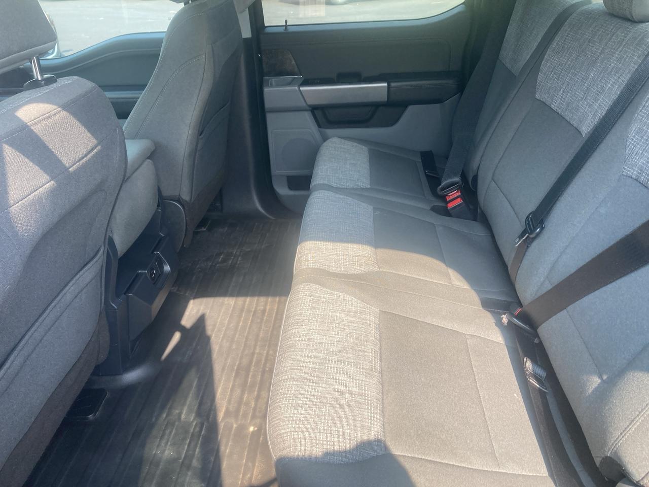 2022 Ford F-150 XLT-FULL CREW-TOW PACKAGE-CLEAN CARFAX Photo