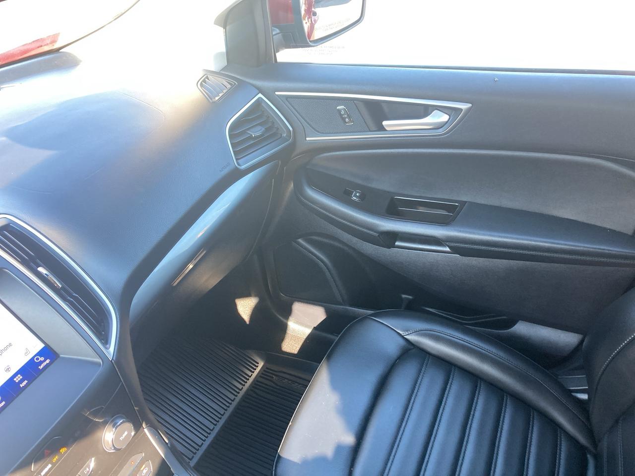 2019 Ford Edge SEL-LEATHER-LOADED-CLEAN-HEATED SEATS Photo