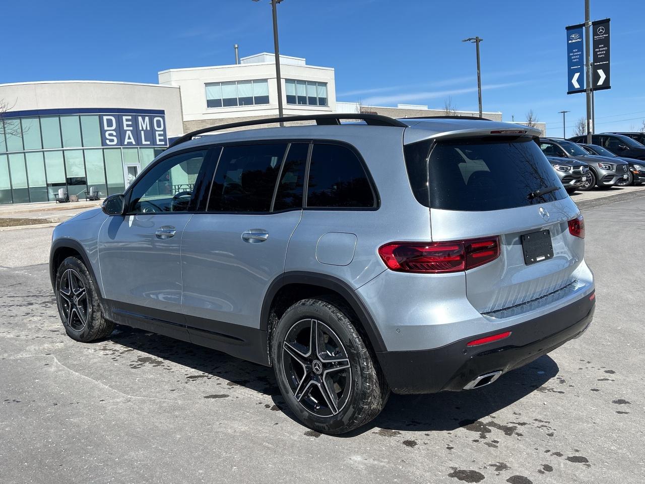 2025 Mercedes-Benz GLB 250 4MATIC Photo3