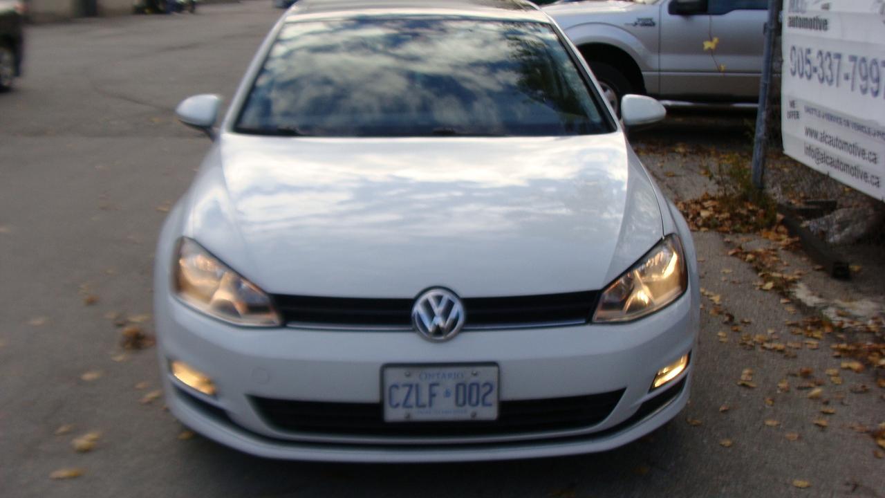 2016 Volkswagen Golf 5dr HB Auto 1.8 TSI Trendline*NEW PRICE!*LOW KM`S! Photo