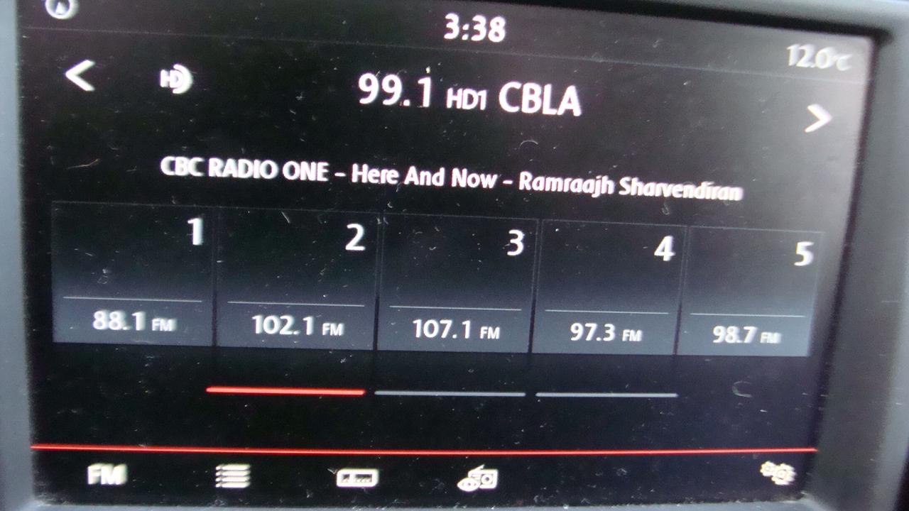 2016 Volkswagen Golf 5dr HB Auto 1.8 TSI Trendline*NEW PRICE!*LOW KM`S! Photo