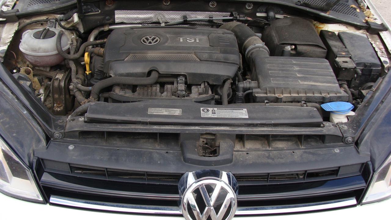 2016 Volkswagen Golf 5dr HB Auto 1.8 TSI Trendline*NEW PRICE!*LOW KM`S! Photo