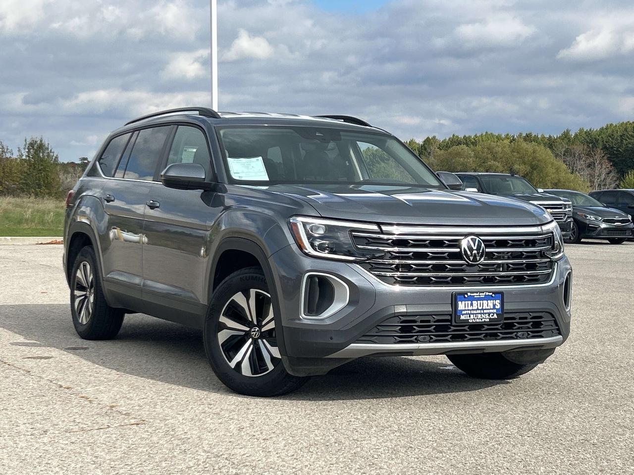 2024 Volkswagen Atlas Comfortline 2.0 TSI 4MOTION   Heated/Cooled Seats Photo