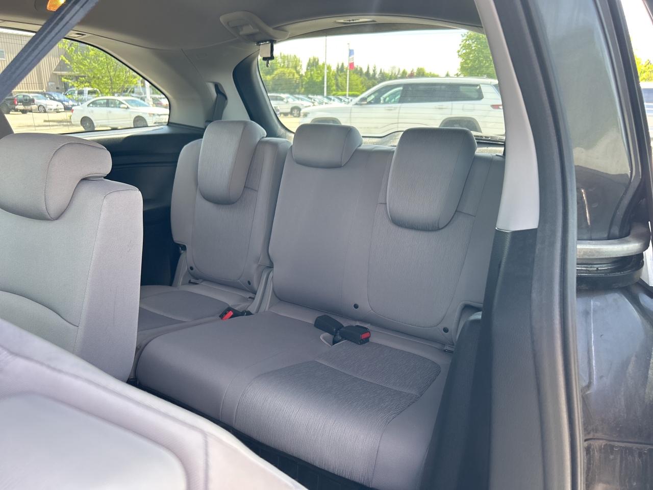 2020 Honda Odyssey EX-RES   Sunroof   DVD/Blu-ray   Heated Seats Photo