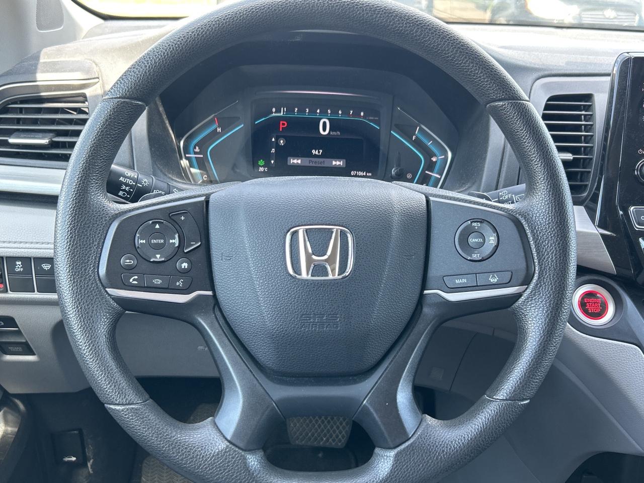 2020 Honda Odyssey EX-RES   Sunroof   DVD/Blu-ray   Heated Seats Photo