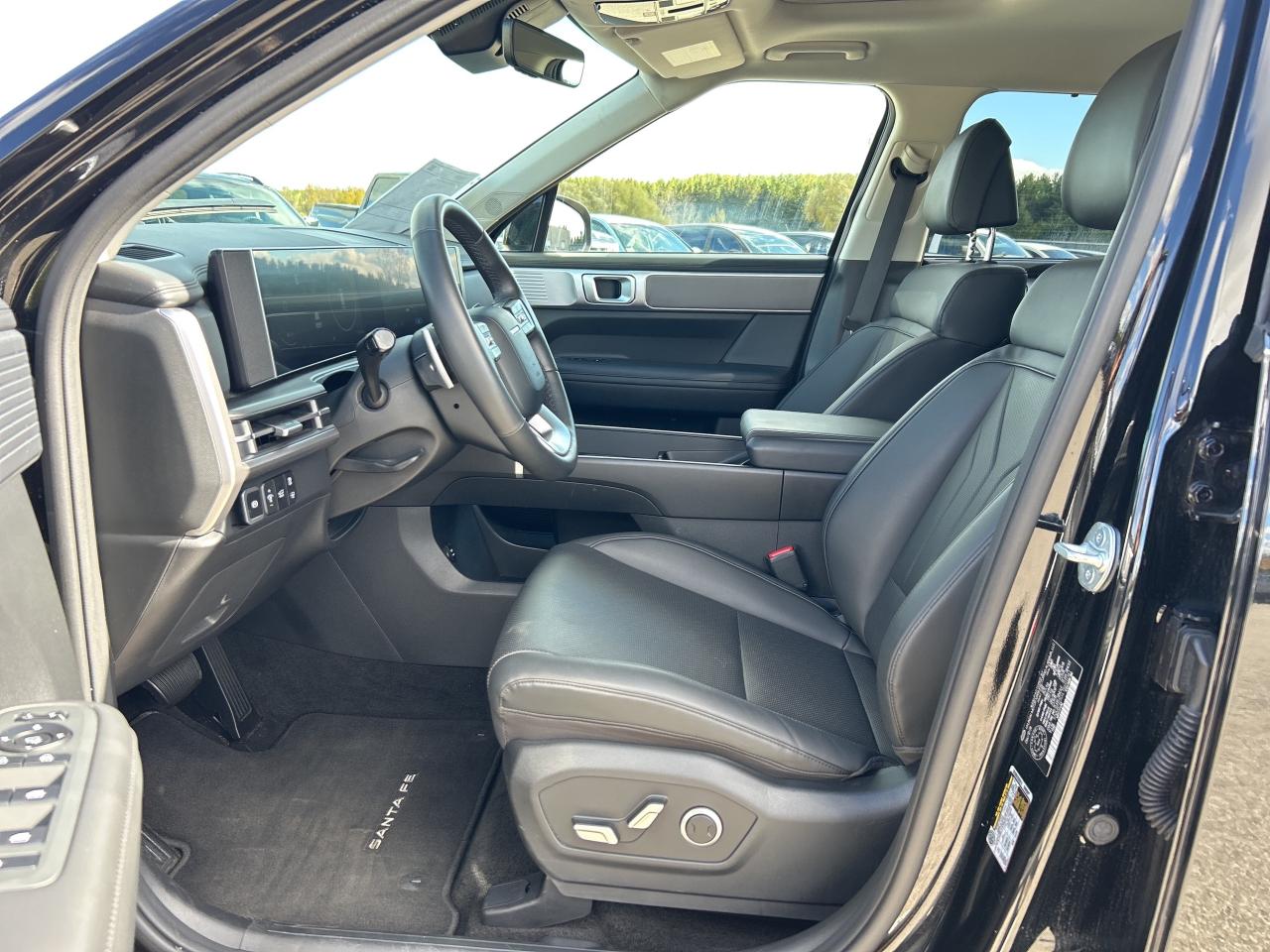 2025 Hyundai Santa Fe XRT AWD   Sunroof   Heated Seats & Steering Wheel Photo