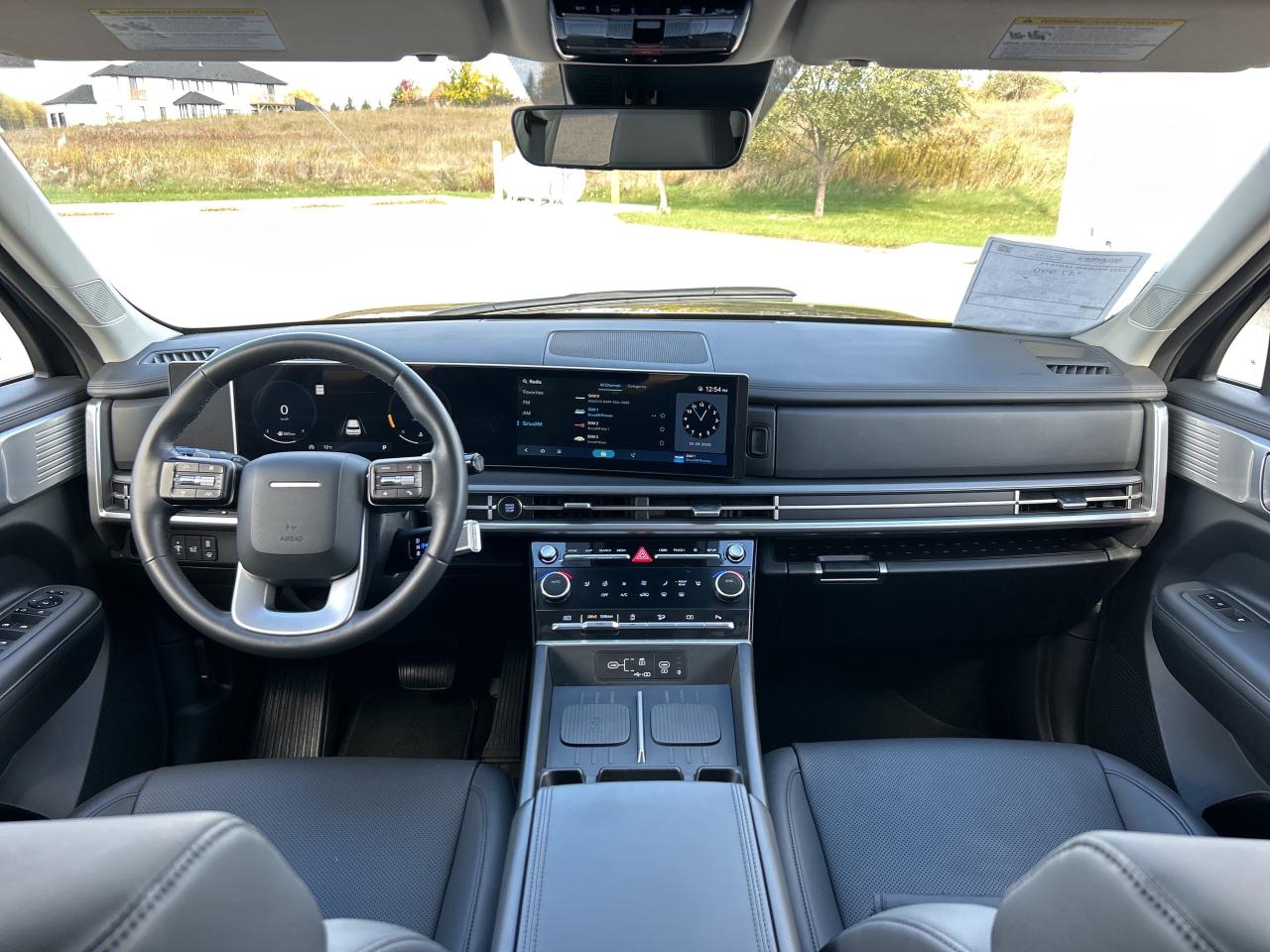 2025 Hyundai Santa Fe XRT AWD   Sunroof   Heated Seats & Steering Wheel Photo