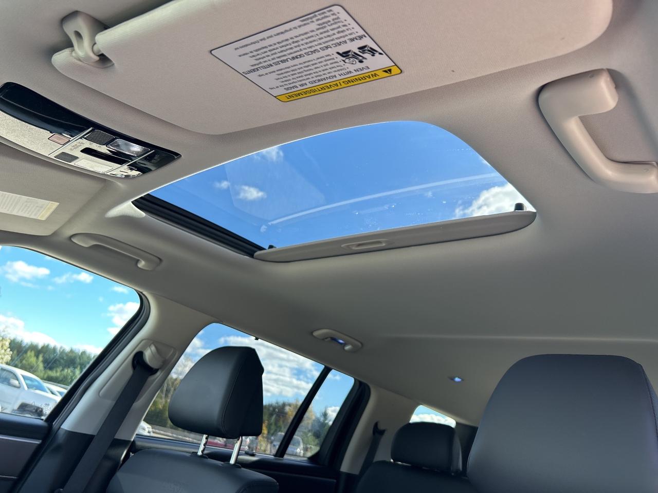 2025 Hyundai Santa Fe XRT AWD   Sunroof   Heated Seats & Steering Wheel Photo