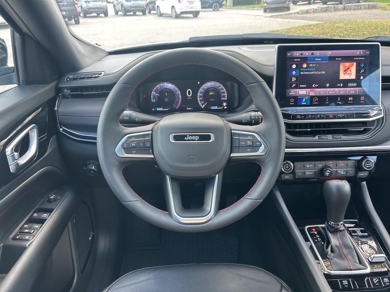 2025 Jeep Compass Trailhawk 4x4   Nav.   Pano Roof   Heated Seats Photo