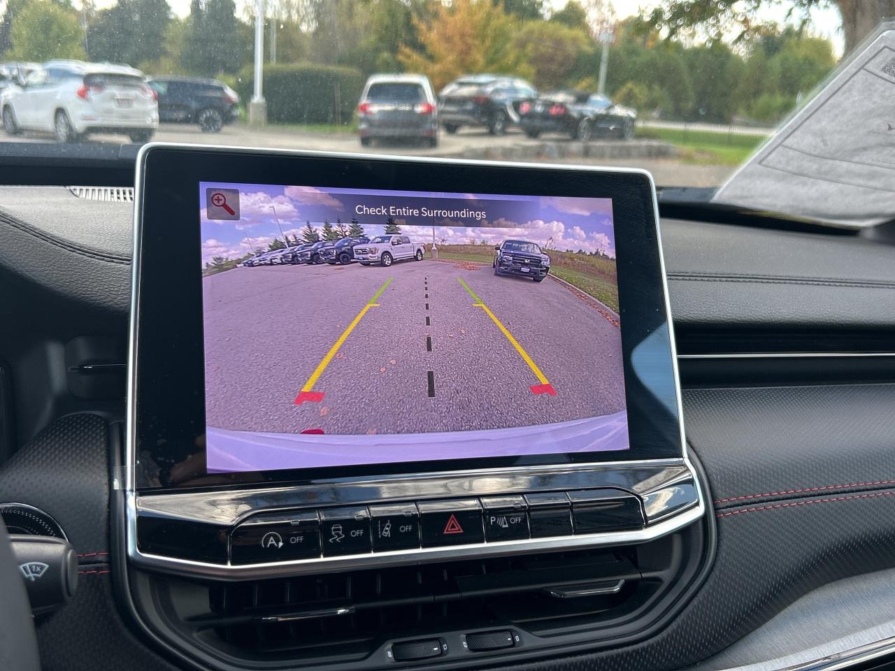 2025 Jeep Compass Trailhawk 4x4   Nav.   Pano Roof   Heated Seats Photo