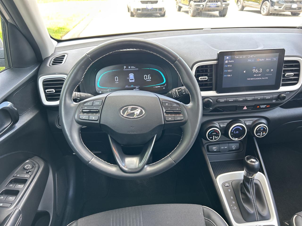 2024 Hyundai Venue Ultimate   Sunroof   Heated Seats & Steering Wheel Photo