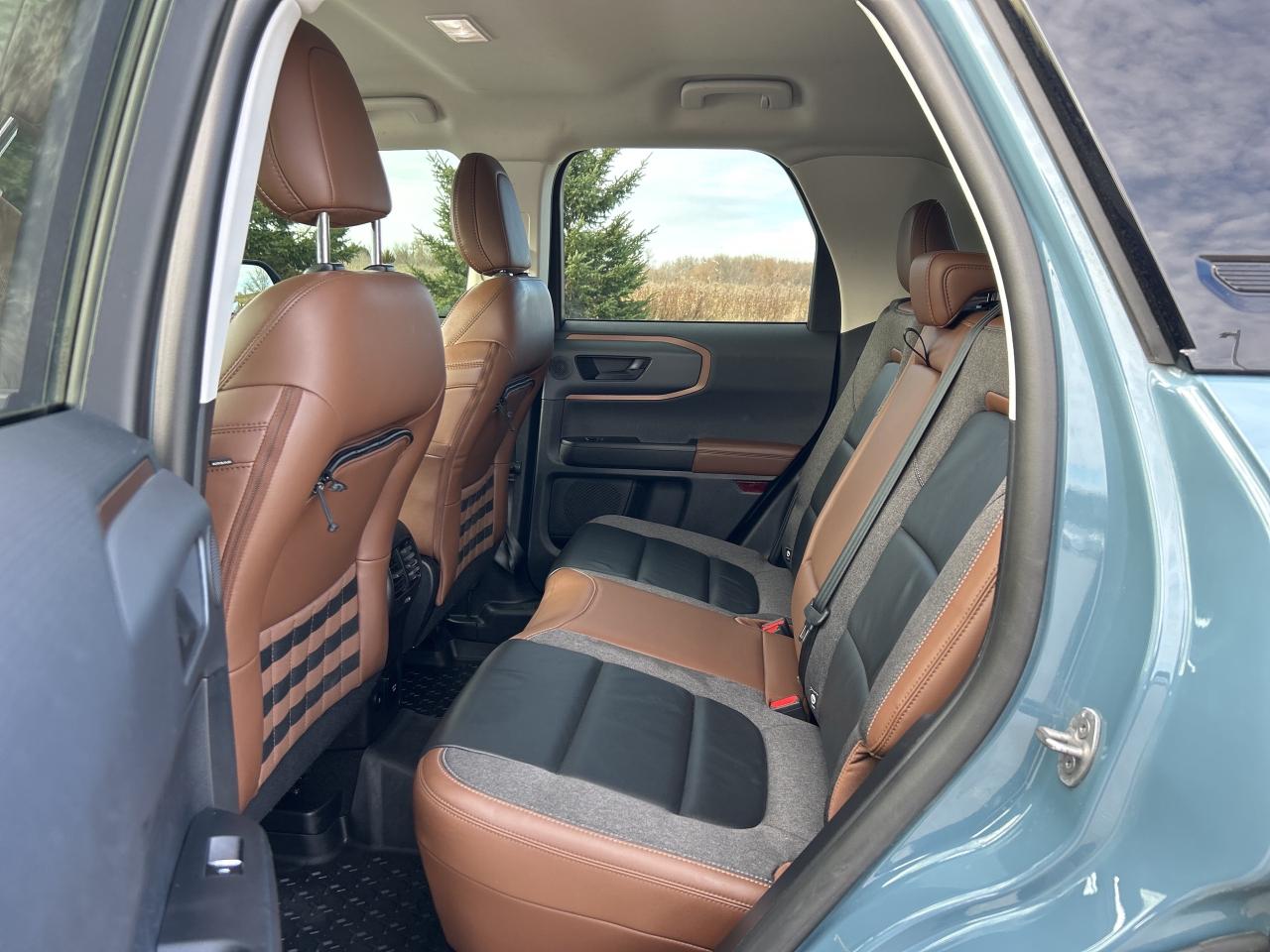 2023 Ford Bronco Sport Outer Banks 4x4   Nav.   Leather   Heated Seats Photo