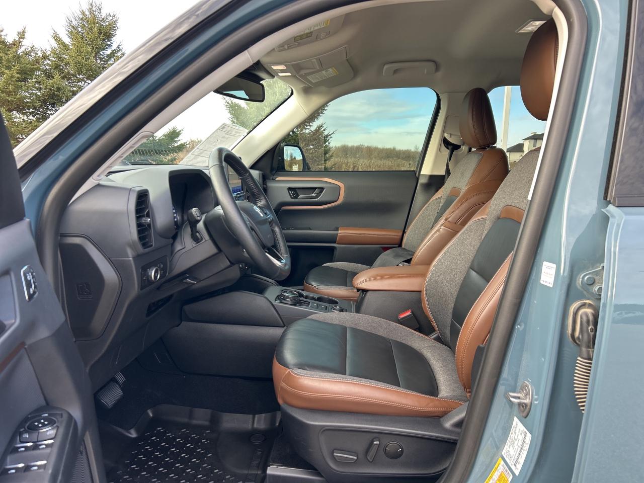 2023 Ford Bronco Sport Outer Banks 4x4   Nav.   Leather   Heated Seats Photo