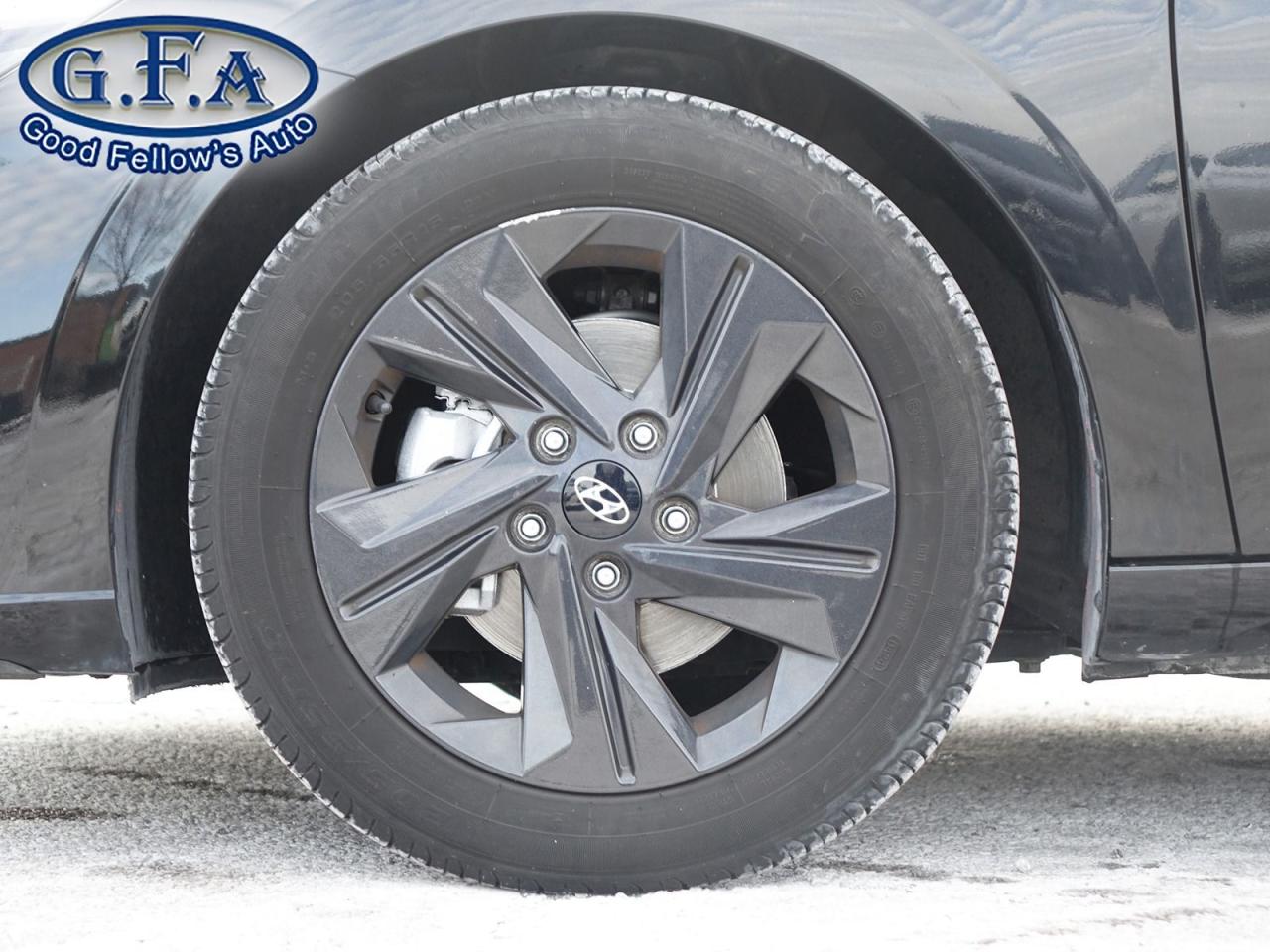 2022 Hyundai Elantra PREFERRED MODEL, SUN & TECH PACKAGE, SUNROOF, REAR Photo29