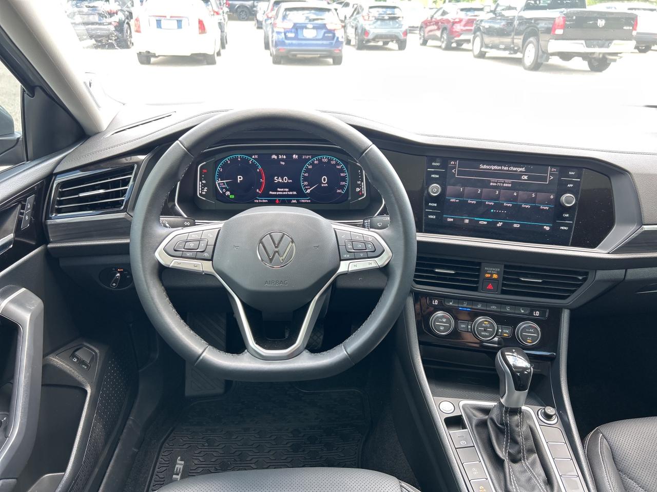 2024 Volkswagen Jetta Highline   Nav.   Sunroof   Heated/Cooled Seats Photo