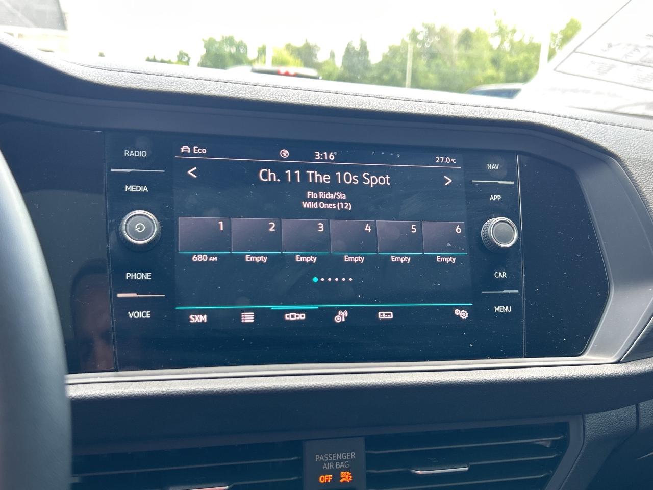 2024 Volkswagen Jetta Highline   Nav.   Sunroof   Heated/Cooled Seats Photo