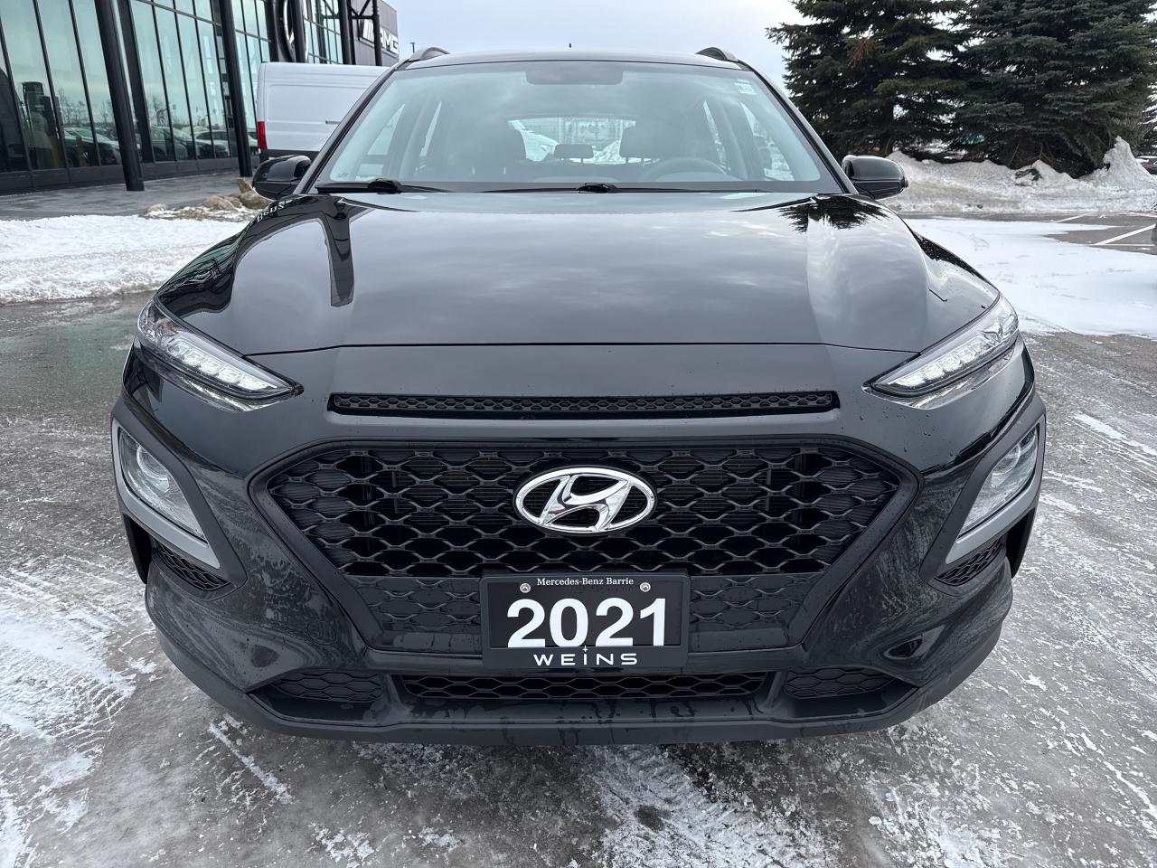 2021 Hyundai KONA 2.0L Essential AWD Photo2