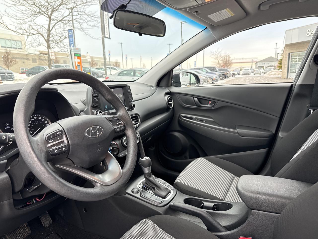 2021 Hyundai KONA 2.0L Essential AWD Photo
