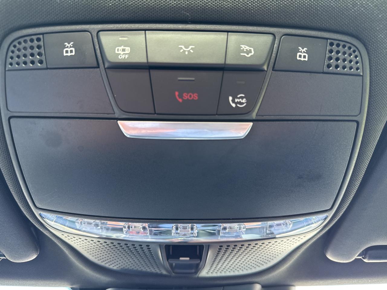 2019 Mercedes-Benz C-Class Night Pkg Prem Pkg AMG Interior Pkg AppleCarPlay Photo