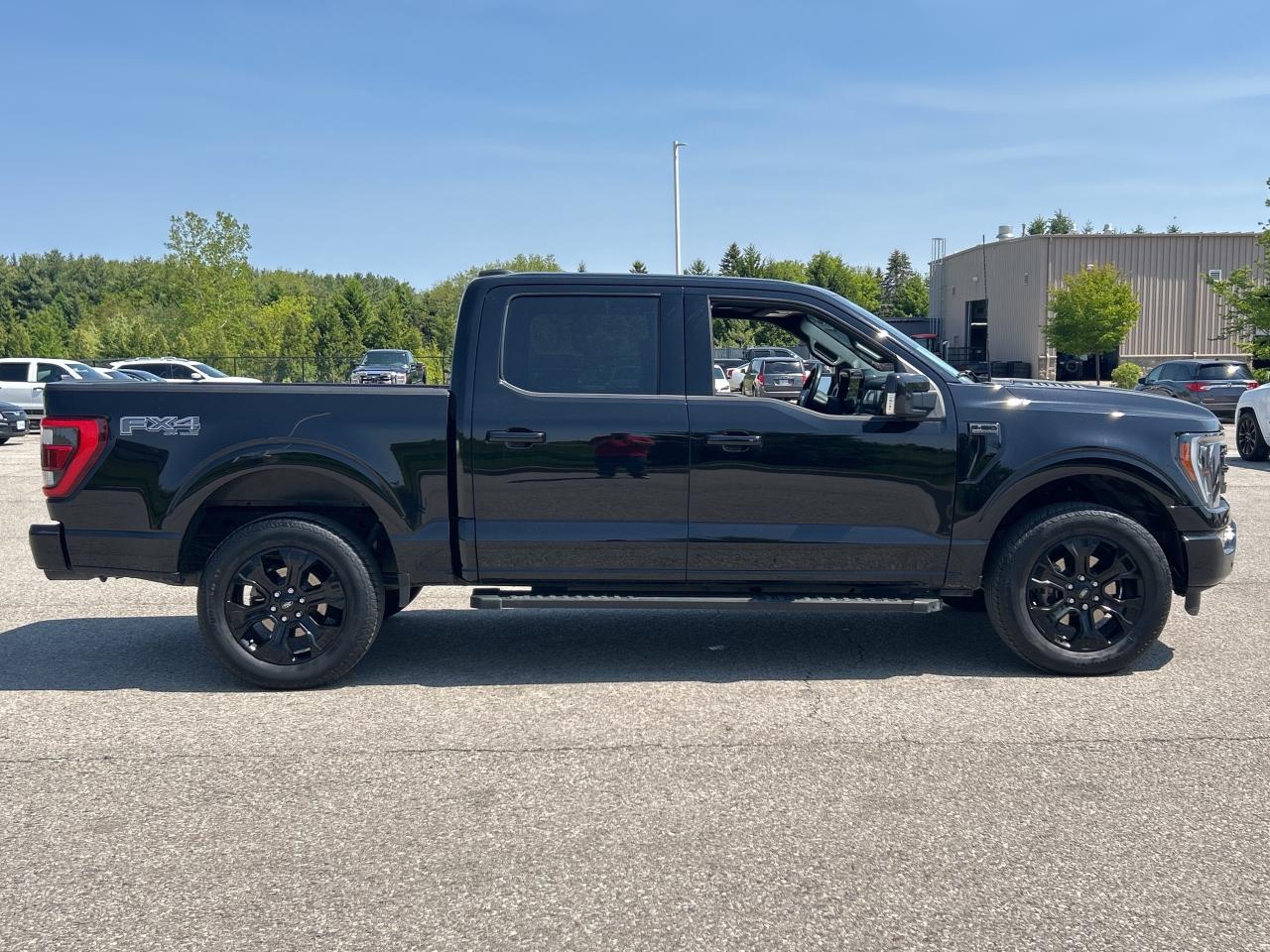 2023 Ford F-150 LARIAT FX4 SuperCrew   5.0L   Nav.   Pano Roof Photo