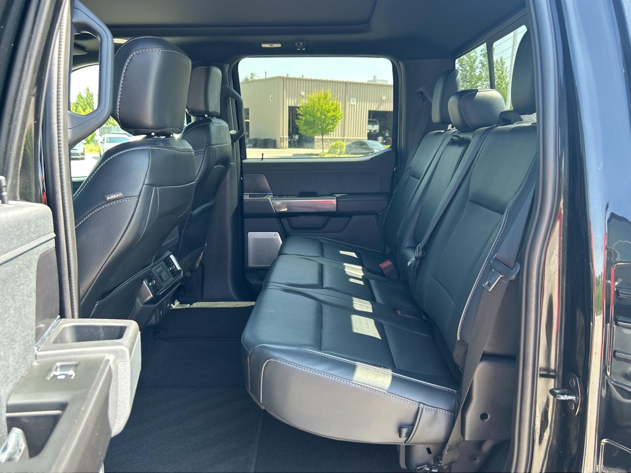 2023 Ford F-150 LARIAT FX4 SuperCrew   5.0L   Nav.   Pano Roof Photo