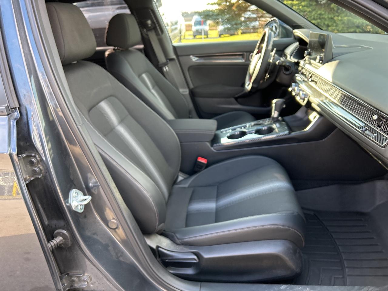 2026 Honda Civic Sport B-Cam Pwr SunRoof AppleCarplay Photo