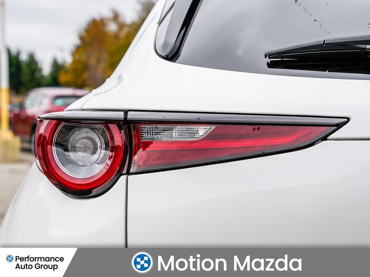 2023 Mazda CX-30 GS AWD   HEATED CLOTH SEATS   LOW KM Photo