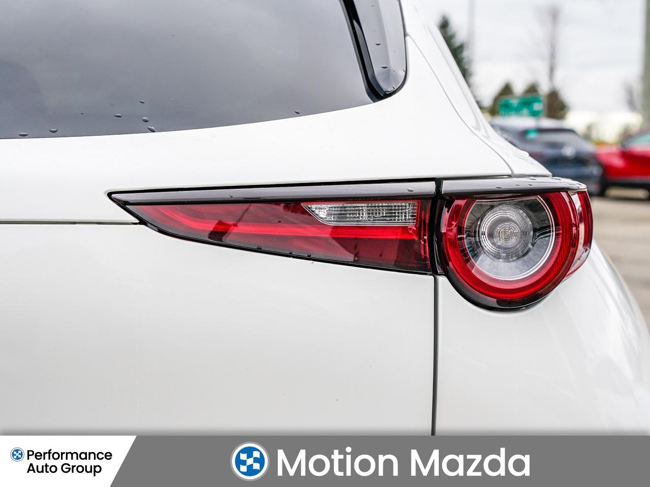 2023 Mazda CX-30 GS AWD   HEATED CLOTH SEATS   LOW KM Photo