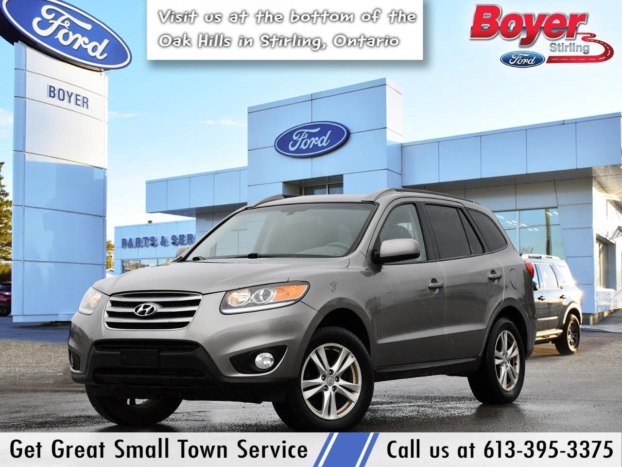 2012 Hyundai Santa Fe GL 2.4 Premium VEHICLE SOLD AS TRADED! Photo