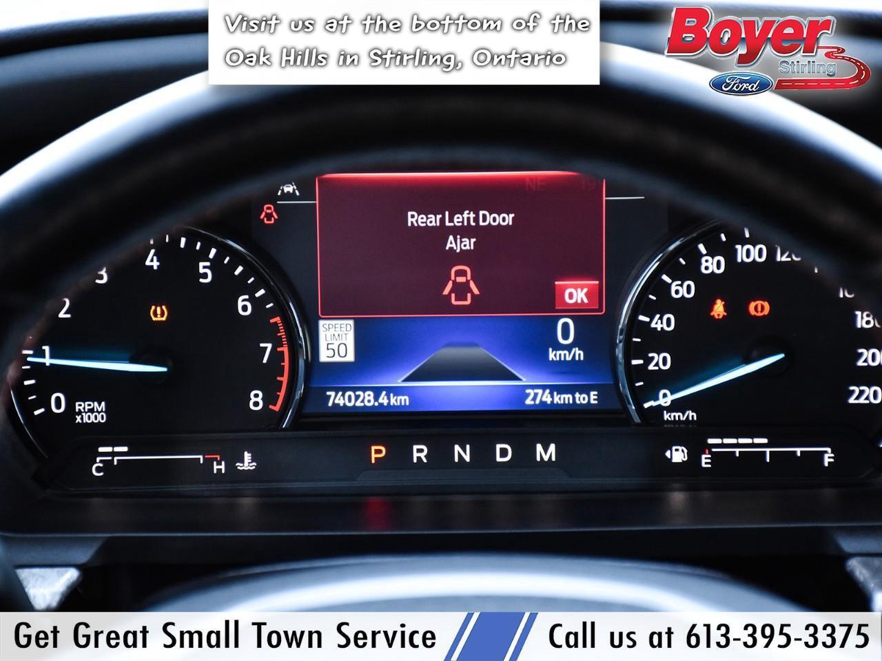 2023 Ford Explorer Timberline LOCAL LEASE RETURN, BLACK ON BLACK! Photo