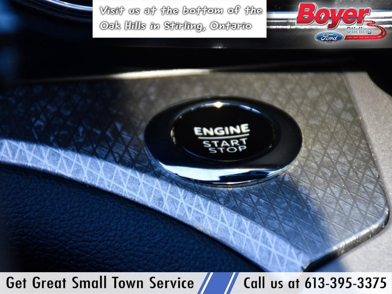 2023 Ford Explorer Timberline LOCAL LEASE RETURN, BLACK ON BLACK! Photo