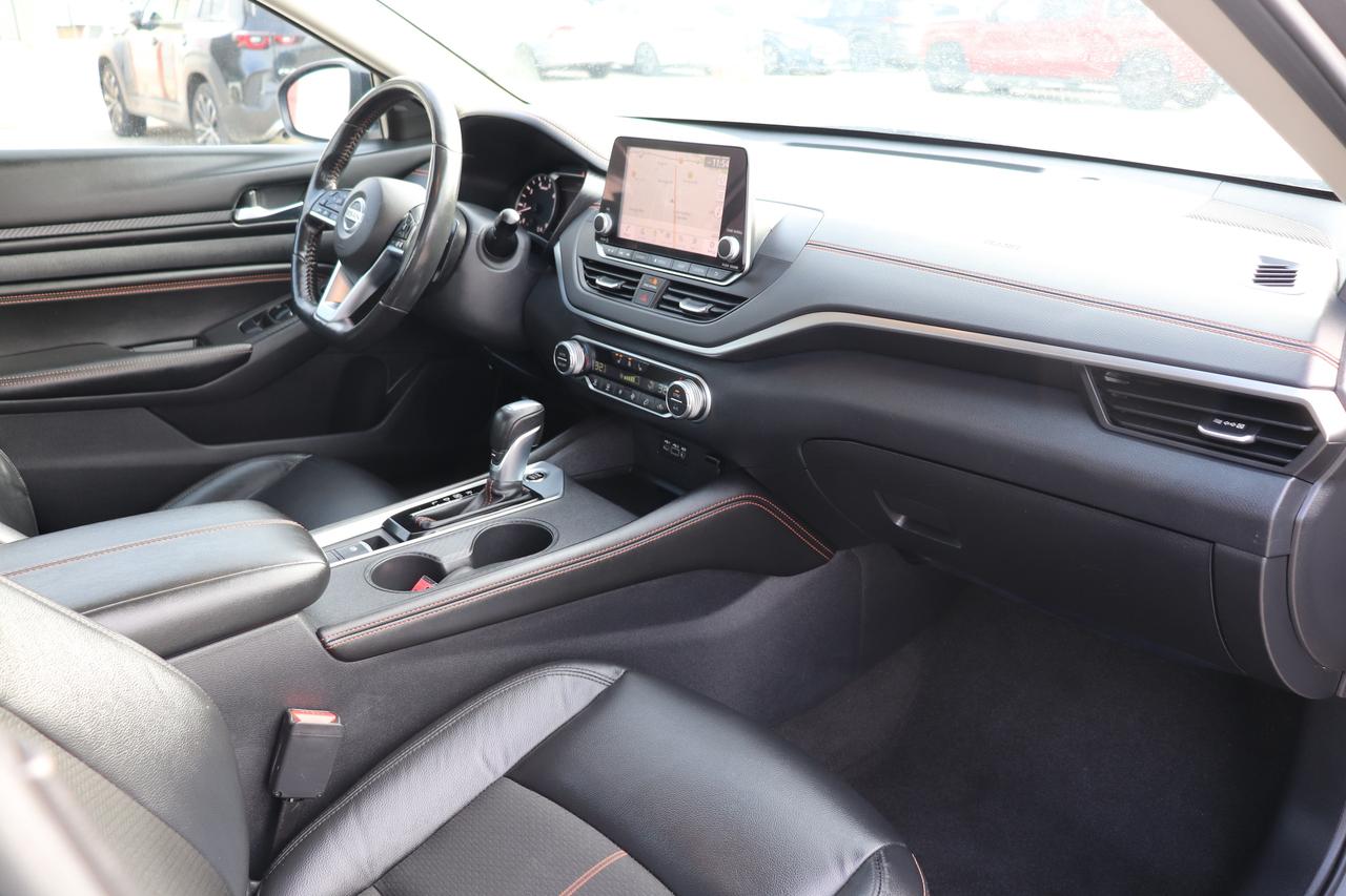 2022 Nissan Altima SR MIDNIGHT EDITION NO ACCIDENTS REMOTE START Photo