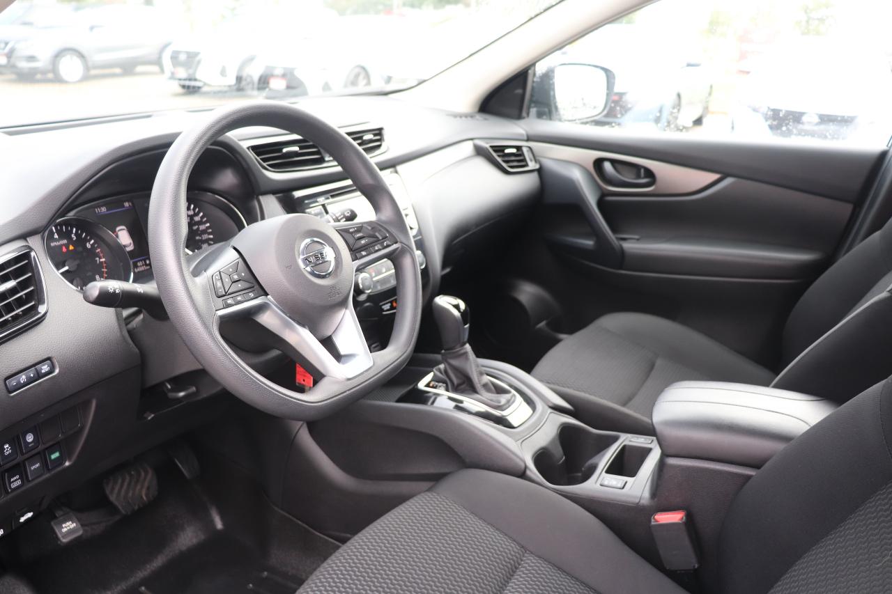 2023 Nissan Qashqai S AWD NO ACCIDENTS CARPLAY B-SPOT HTD SEATS CAMERA Photo