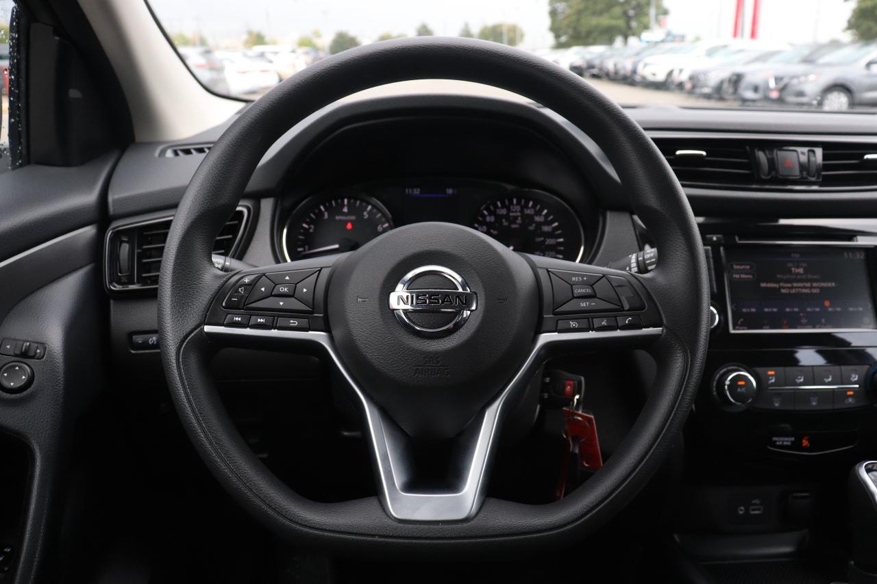 2023 Nissan Qashqai S AWD NO ACCIDENTS CARPLAY B-SPOT HTD SEATS CAMERA Photo