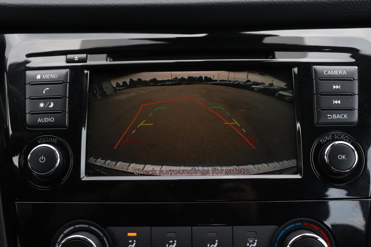 2023 Nissan Qashqai S AWD NO ACCIDENTS CARPLAY B-SPOT HTD SEATS CAMERA Photo