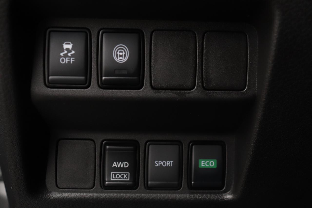 2023 Nissan Qashqai S AWD NO ACCIDENTS CARPLAY B-SPOT HTD SEATS CAMERA Photo