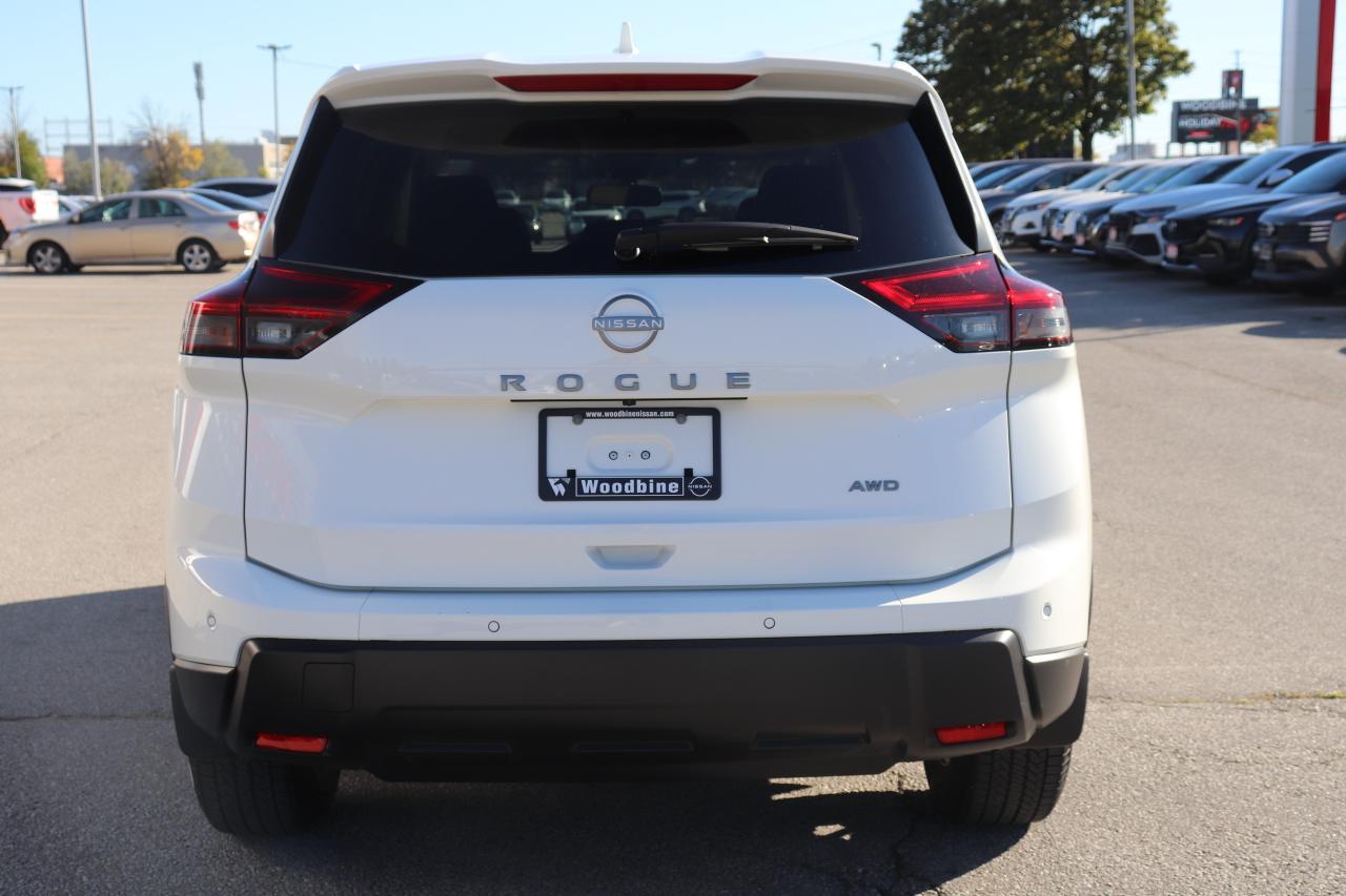 2024 Nissan Rogue S  AWD NO ACCIDENTS REMOTE START B-SPOT CARPLAY Photo