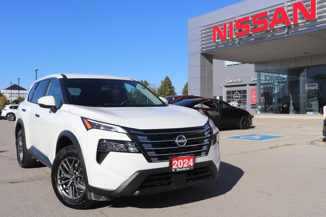 2024 Nissan Rogue S  AWD NO ACCIDENTS REMOTE START B-SPOT CARPLAY Photo