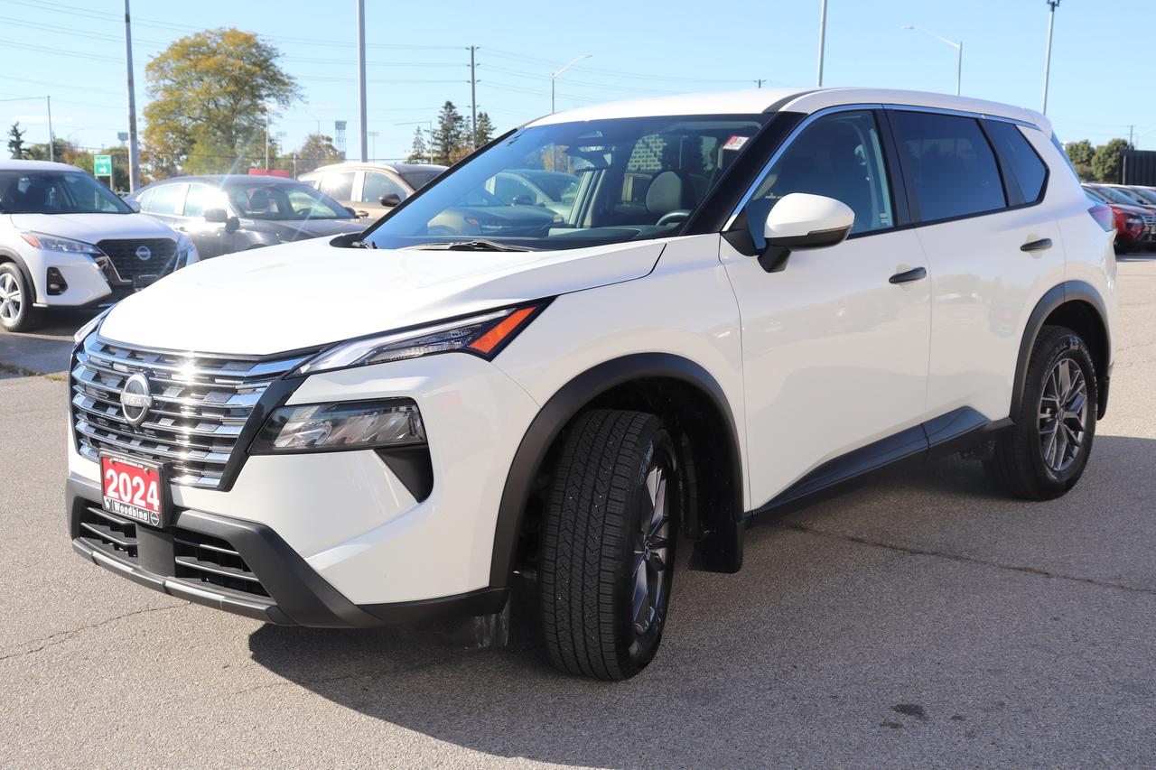 2024 Nissan Rogue S  AWD NO ACCIDENTS REMOTE START B-SPOT CARPLAY Photo