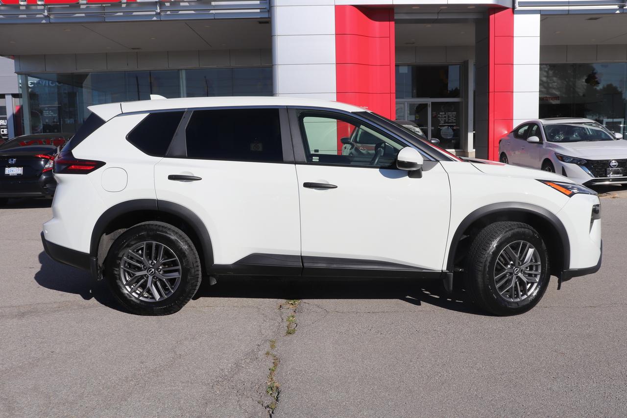 2024 Nissan Rogue S  AWD NO ACCIDENTS REMOTE START B-SPOT CARPLAY Photo