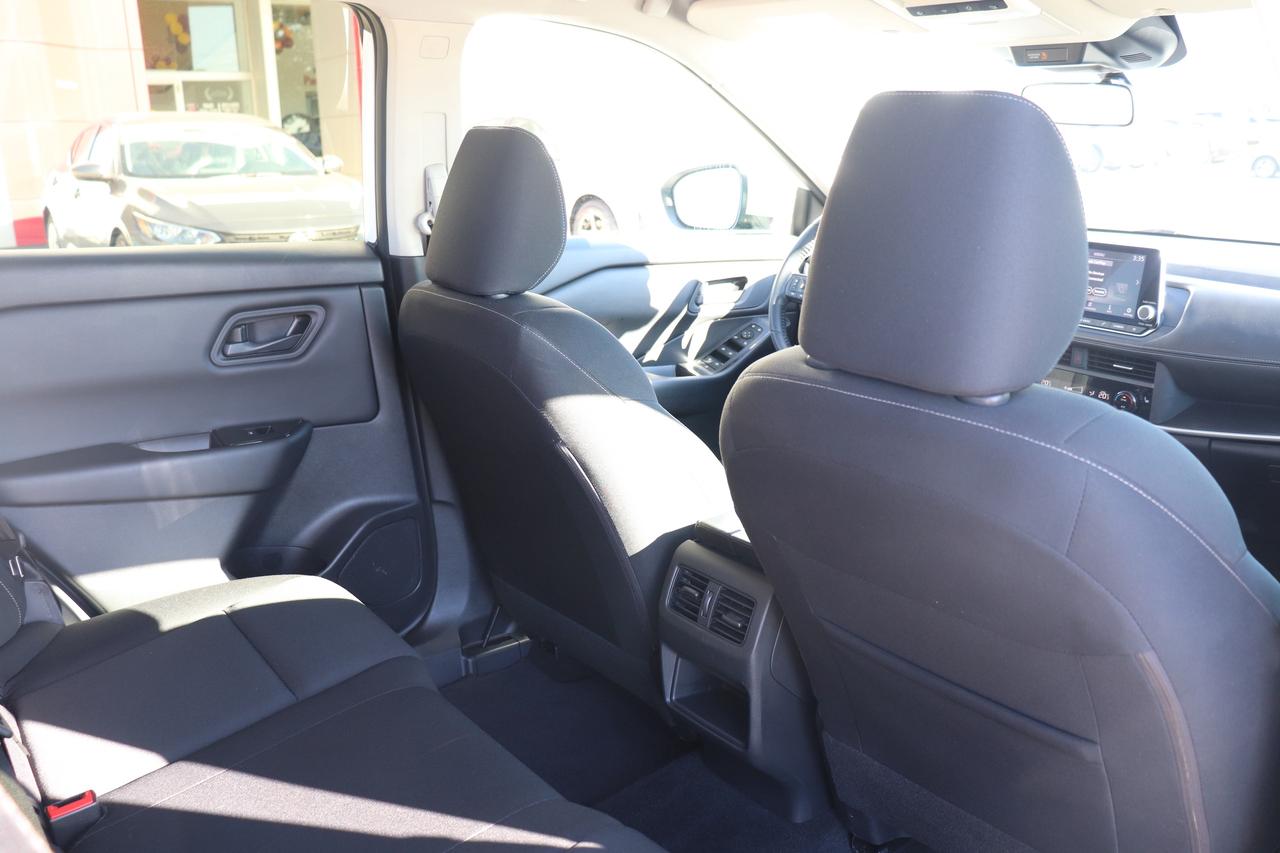 2024 Nissan Rogue S  AWD NO ACCIDENTS REMOTE START B-SPOT CARPLAY Photo