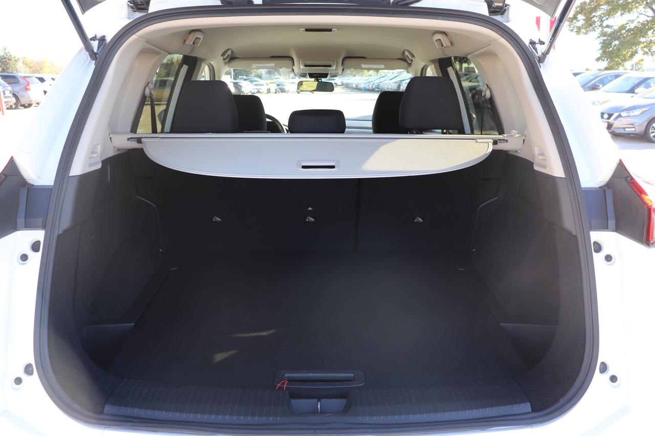 2024 Nissan Rogue S  AWD NO ACCIDENTS REMOTE START B-SPOT CARPLAY Photo