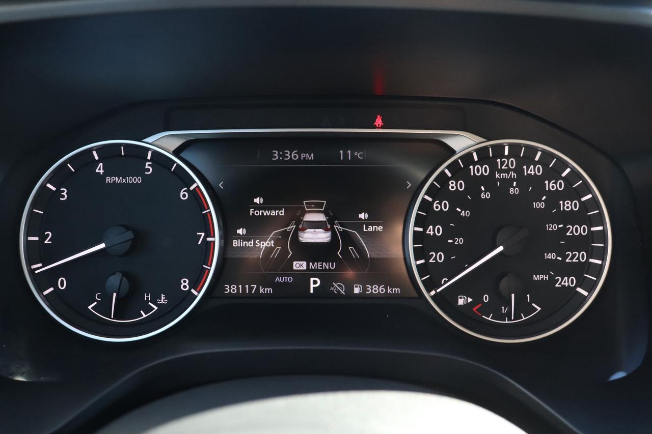 2024 Nissan Rogue S  AWD NO ACCIDENTS REMOTE START B-SPOT CARPLAY Photo