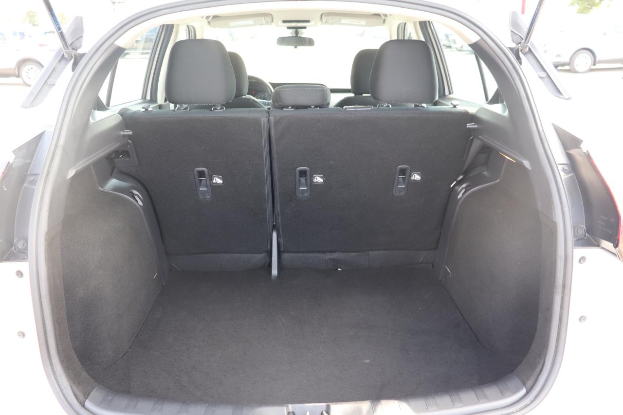 2023 Nissan Kicks SV NO ACCIDENTS REMOTE START B-SPOT CARPLAY CAMERA Photo