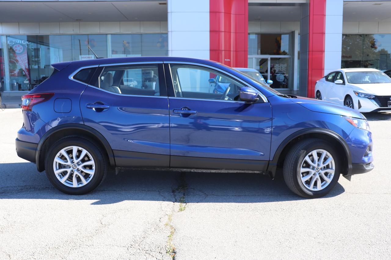 2023 Nissan Qashqai S AWD CARPLAY HEATED SEATS CAMERA BLIND SPOT Photo