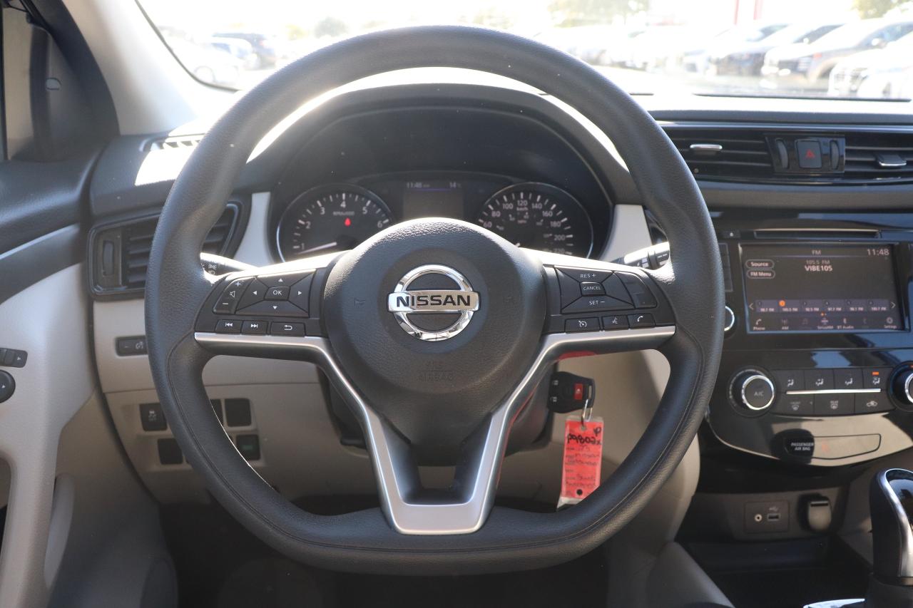 2023 Nissan Qashqai S AWD CARPLAY HEATED SEATS CAMERA BLIND SPOT Photo