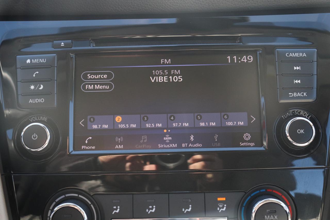 2023 Nissan Qashqai S AWD CARPLAY HEATED SEATS CAMERA BLIND SPOT Photo