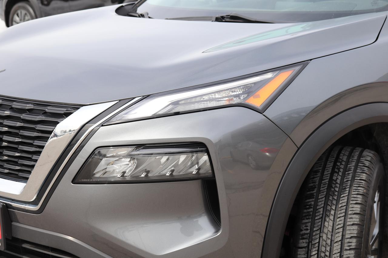 2023 Nissan Rogue S AWD 2023 CLEAROUT CARPLAY HEATED SEATS B-UP CAM Photo