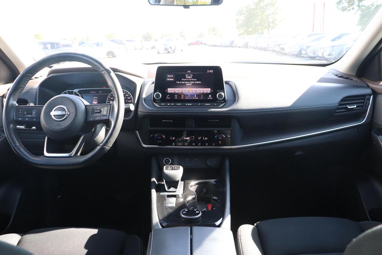 2023 Nissan Rogue S AWD 2023 CLEAROUT CARPLAY HEATED SEATS B-UP CAM Photo